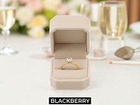 BEŻOWE PUDEŁKO NA PIERŚCIONEK OBRĄCZKĘ KOLCZYKI KWADRAT BLACKBERRY PU41 - 2